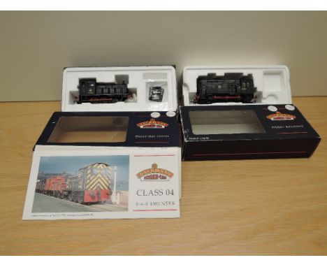 Two Bachmann 00 gauge Shunters, 31-335 Class 04 11226 and 32-114 BR Black Crest 13238, both boxed and appear as new