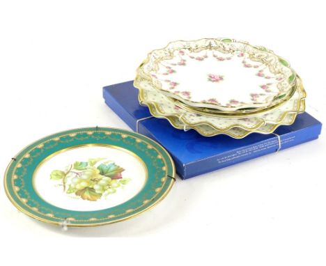 Miscellaneous 19thC and later plates to include Royal Worcester, Coalport, etc.