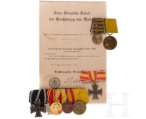Kleine Sammlung Orden, Baden  Eine fünfteilige Ordensschnalle, u.a. mit dem EK 2 von 1914, der Großen Goldenen Verdienstmedai