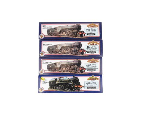 Bachmann 00-gauge steam locomotives and tenders, comprising: 31102, 31551, 31552 and 31553, all boxed. (4)
