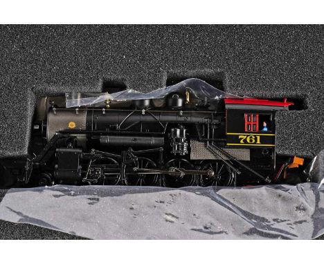 A Spectrum by Bachmann 'Western Maryland 761 Fireball' locomotive and tender, item no. 83604, boxed.