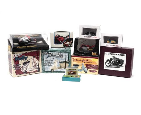 Diecast model motorcycles, including: TE Lawrence on his Brough Superior, limited edition 15/1500, by RP World Models Limited