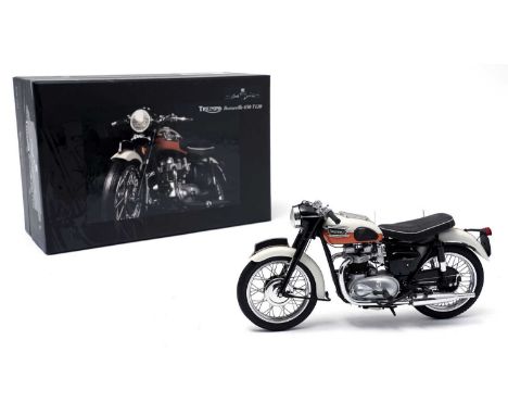  Minichamps Classic Bike Series, scale 1:12 Triumph Bonneville 650 T120, boxed.