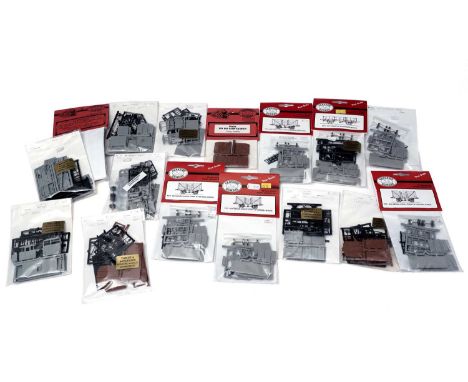 Parkside Dundas 00-gauge 4mm scale plastic model railway kits, mostly rolling stock, mostly in original packaging. (Qty)