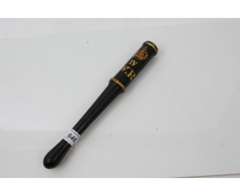 William IV wooden tipstaff truncheon with black and gilt painted decoration with crowned WRIV cipher and turned handle, 28cm