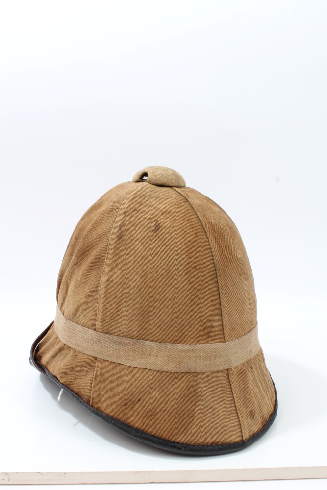 Late Victorian Boer War period other ranks pith helmet with leather ...