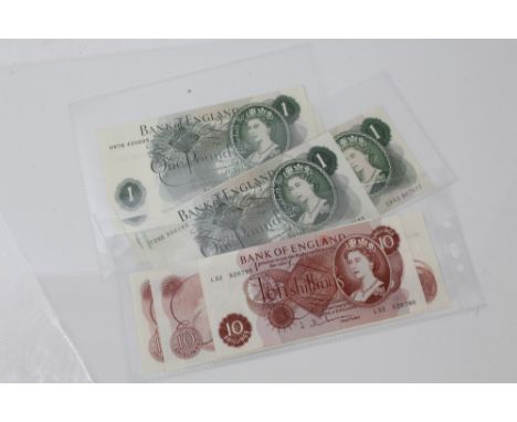 Banknotes - G.B.  Series 'C' Portrait issue green £1 notes, J. Fforde (x 2), J. Page (x 3) (N.B. consecutive numbers) and bro