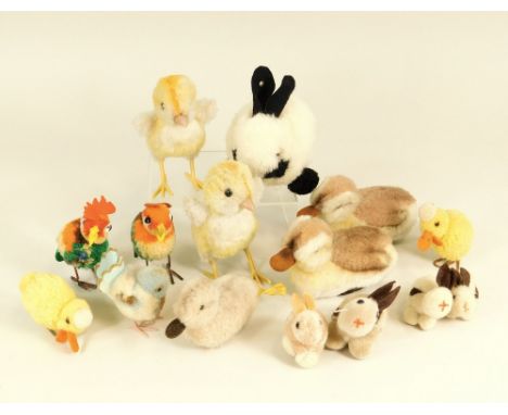 STEIFF ETC.Sixteen various small novelty animals & birds, at least three with a Steiff label or button. Also, a glass penny l