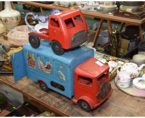 A Triang painted tin van, Transport Van No. 200, tog. with a tractor unit (2)