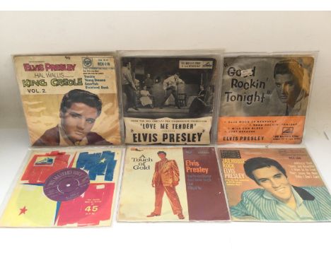 Five Elvis Presley EPs and a purple HMV 'All Shook Up' 7inch single (6).