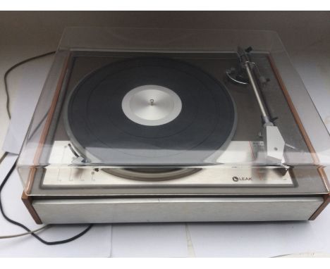 A vintage Leak record player.