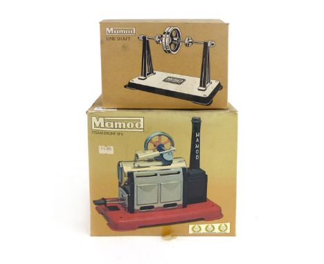 A boxed Mamod steam engine, model SP2, together with a line shaft (2)