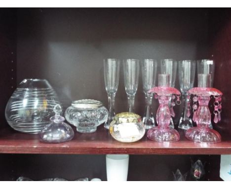 A quantity of glassware to included a handmade drinking glass, Edinburgh crystal, Stewart crystal, Caithness glass and simila