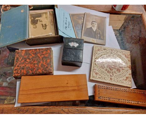 A box containing a quantity of assorted collectable items including leather card box with enamelled four card decoration, woo
