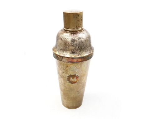 An early 20th Century Chinese Export silver cocktail shaker, of typical form in three parts, textured / finely planished cove