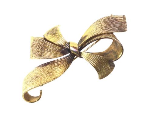 GROSSE OF GERMANY 1965, DESIGNER BROOCH, marked to the back, along with unusual brooch, set with a mother of pearl circular p