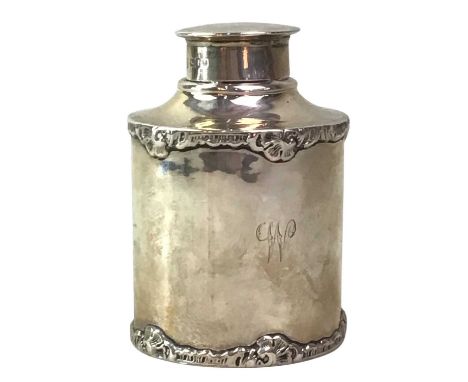 SILVER TEA CADDY, INDISTINCTLY MARKED  of cylindrical form, with cover9.5cm highQty: 122g