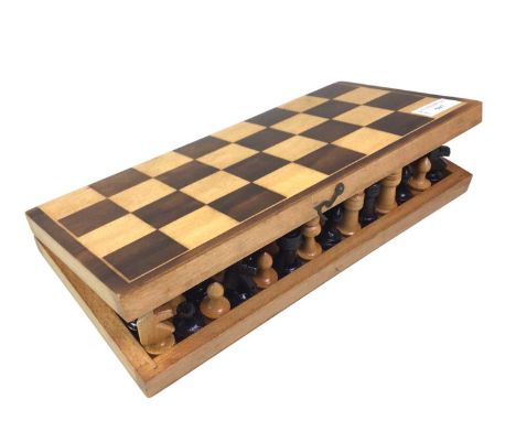 CHESS SET, in foldable casecase 33.5cm wide (when folded over) 