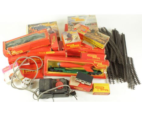 Triang. A collection of Triang railway items, including  BR  47606 Locomotive, Fog signal, engine shed, platform, bridge, etc