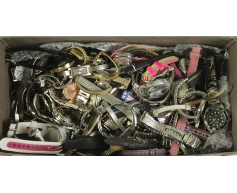 Watches. A shoebox full of gents &amp; ladies wristwatches, including Timex, Ben Sherman, Pulsar, etc.