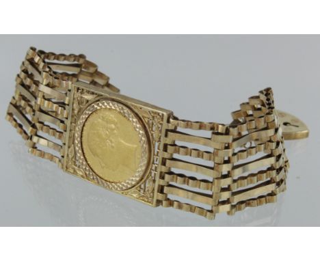 9ct seven row gate link bracelet with heart padlock clasp and saftey chain with central panel holding 1880 sovereign, weight 