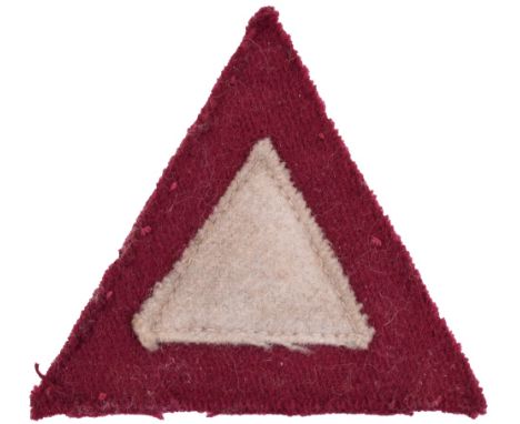 1st Infantry Division Royal Army Medical Corps Cloth Formation Sign, white cloth triangle within a larger maroon cloth triang
