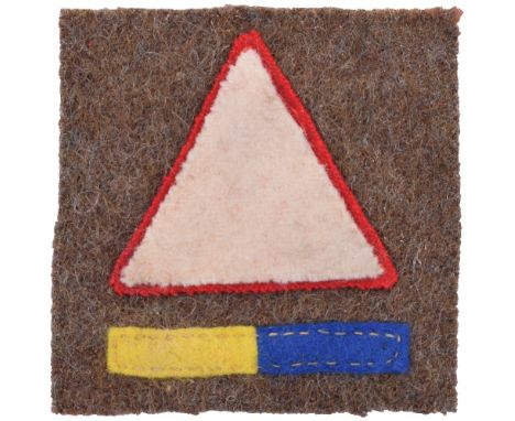 WW2 1st Infantry Division Royal Army Service Corps Combination, white felt triangle formation sign of 1st Infantry division e