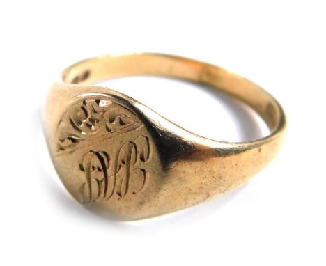 A 9ct gold signet ring, size M, 2.7g. 