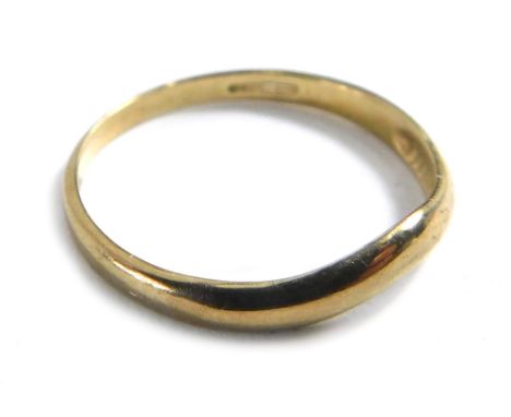 A 9ct gold wishbone ring, of wave design, ring size Q, 1.2g all in. 