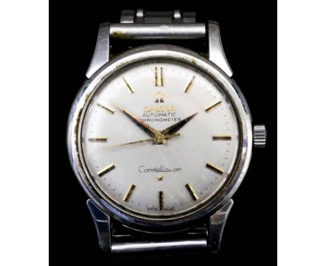 A gentleman's Omega "Constellation" automatic chronometer wrist watch, the off-white dial with gilt numeral batons and sweep 