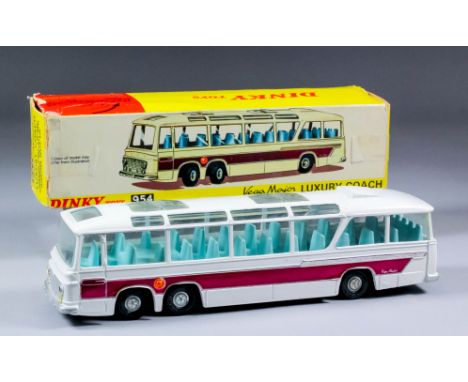 A Dinky toys Model No. 954 "Vega Major" luxury Coach, with original box (in good condition)