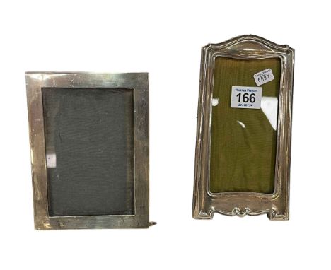 Two silver easel photograph frames, Birmingham 1913, and London 1909, largest 19cm by 10cm.