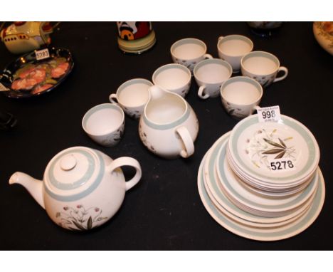 Alfred Meakin Hedgerow tea service 