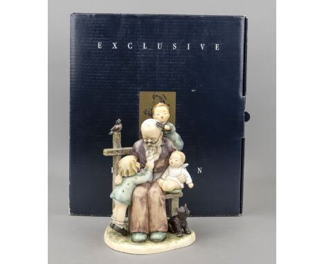 Große Hummelfigur, Goebel, Beim Großvaterle, Sonderausgabe, Limited Edition, num. ''No. 00779 of 10.000'', 1993, sign., liebe