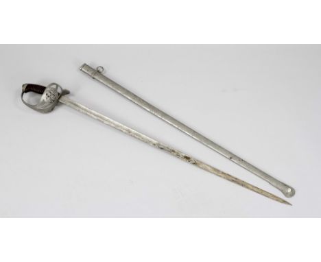 Säbel Pallasch Modell KD89, Baden um 1900. Gerade Klinge, beidseitige Hohlkehlung, reicher Ätzdekor mit Inschrift ''(unleserl