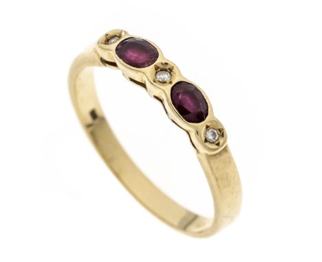 Rubin-Brillant-Ring GG 585/000 mit 2 oval fac. Rubinen 4,0 x 2,8 mm in einem dunkleren Rot, transluzent und 3 Brillanten, zus