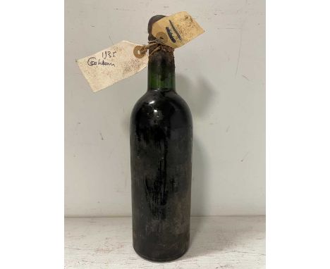 Vintage Port,  believed Cockburn 1935 (according to a tag label), ex Sotheby's sale 7/5/80, 1 bottleslight seepage noted.