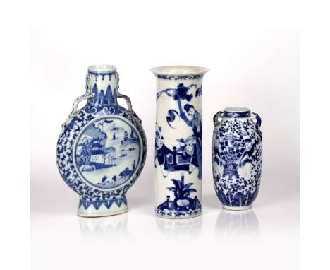 Blue and white porcelain moon flask Chinese, 19th Century with chi-lin dragon handles, 26cm high, a cylindrical blue and whit