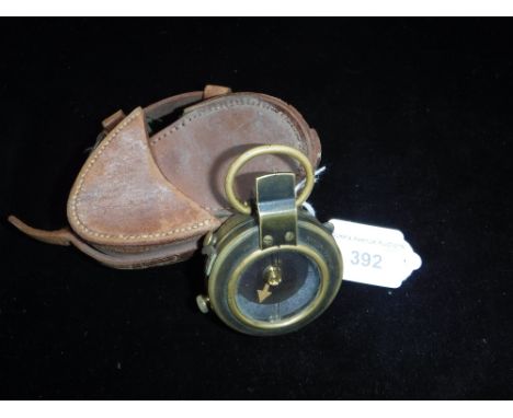 A GREAT WAR MILITARY COMPASS VERNERS PATTERN, VIII in leather case
