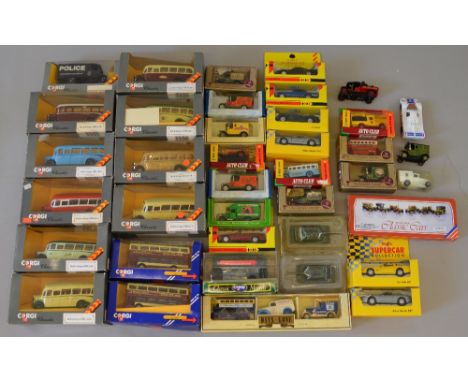 Box of mixed diecast, including cars, vans, 1:50 scale OB coaches etc. (35)