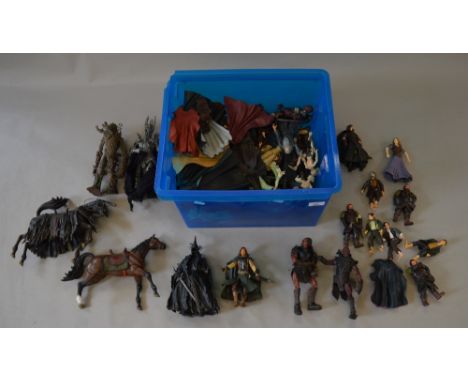 Quantity of unboxed Lord of the Rings figures