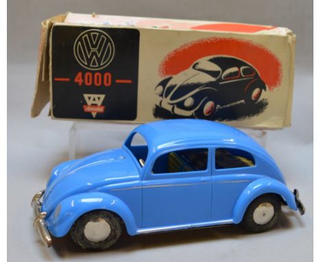 Arnold 400 Volkswagen Beetle friction/plastic model,S/D, box P.