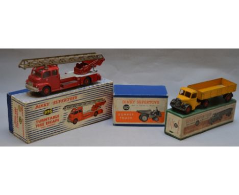 3 Dinky Supertoys: No. 521 Bedford Articulated Lorry; No. 956 Turntable Fire Escape; No. 562 Dumper Truck (Empty Box, no mode