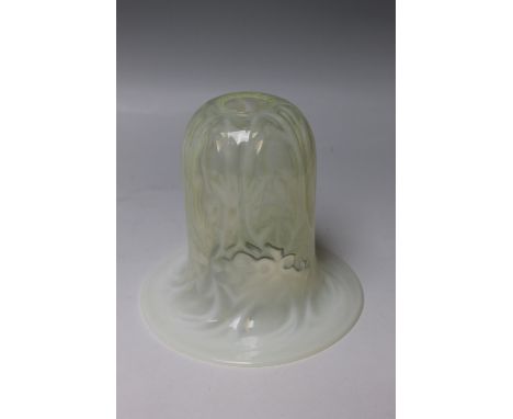 AN ART NOUVEAU VASELINE GLASS LIGHT SHADE, possibly by James Powell &amp; Sons, H 12.5 cm Buyers - for shipping pricing on th