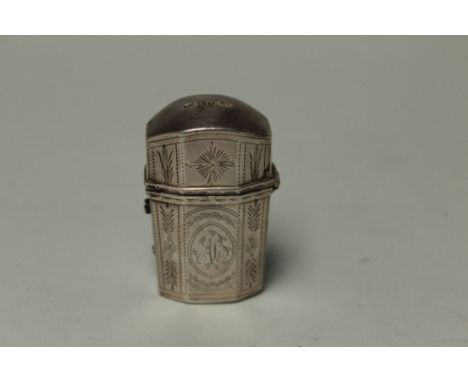 A HALLMARKED SILVER LIDDED CASE BY SAMUEL PEMBERTON - BIRMINGHAM 1794, possibly originally a nutmeg grater?, having hinged li