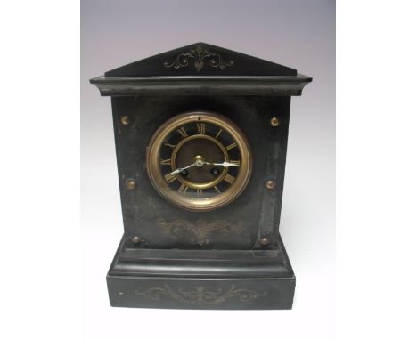 A BLACK SLATE MANTEL CLOCK OF ARCHITECTURAL FORM, the black chapter ring with gilt Roman numerals and borders, the case with 