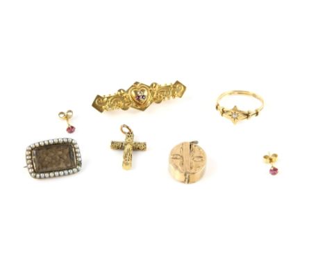 Mixed group of jewellery, including a Victorian bar brooch, central heart set with a diamond, ruby and sapphire, with foliage