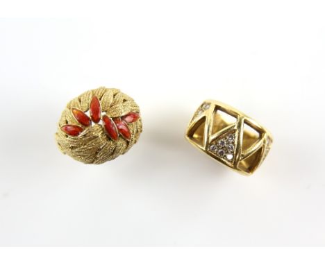 Vintage enamel bombé ring, textured leaf design, with six central red enamel leaves, ring size L 1/2 and a fancy diamond dres