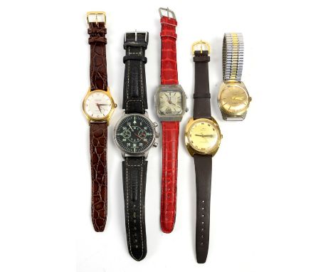 Poljot flugkapitan aviation chronograph wristwatch, black dial with Arabic numerals, minute track date window, 23 jewels cali