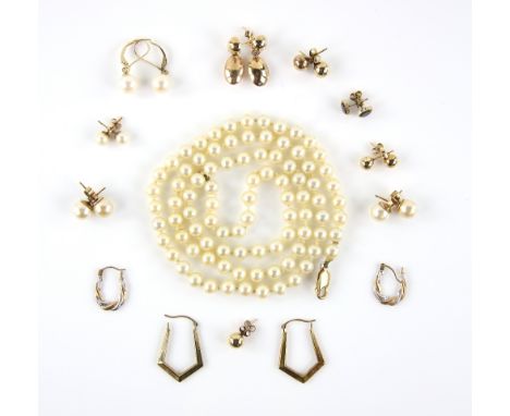 Collection of hoop and stud earrings, all testing as 9 ct, including three pairs of pearl earrings, two pair of hoops, three 